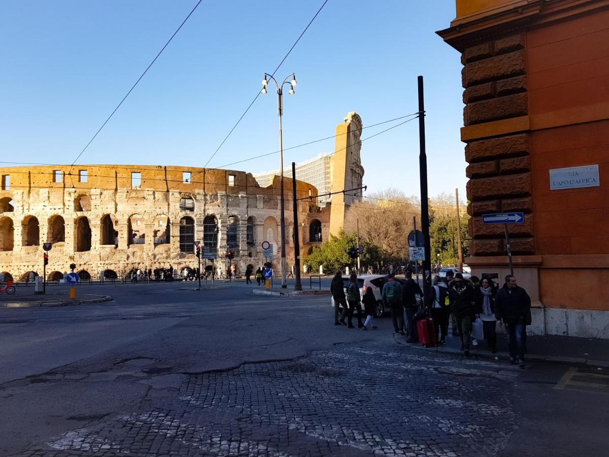 Apartment Giulia's Coliseum